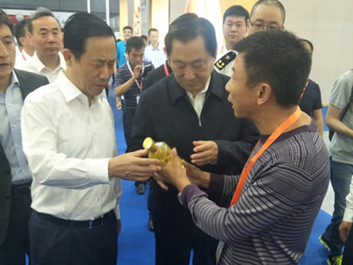 BC贷网址入口,油茶种植出产加工销售,植物油种植出产加工销售